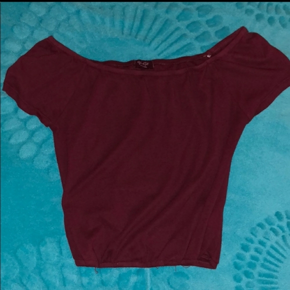 Brandy Melville maroon off the shoulder crop top - Picture 2 of 3